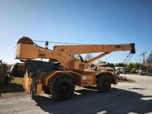 PANCAR srl - Autogru fuoristrada Locatelli Gril 835